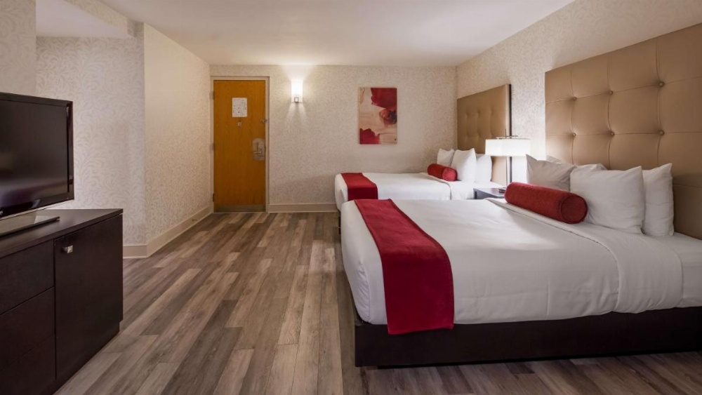 Room image 3